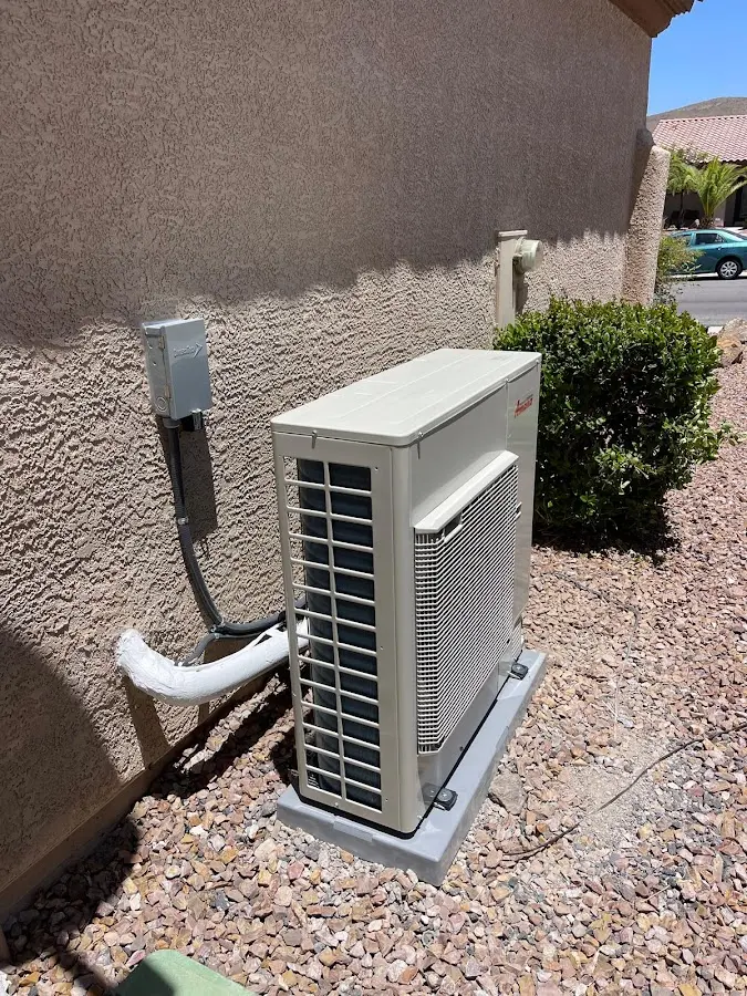 Residential air conditioning condenser unit in Pendleton